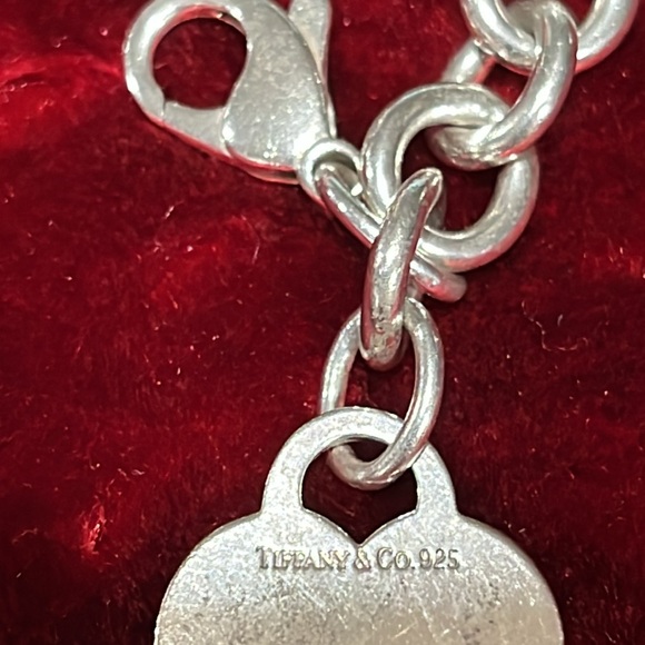Tiffany & Co. Silver Heart Bracelet - Picture 10 of 14